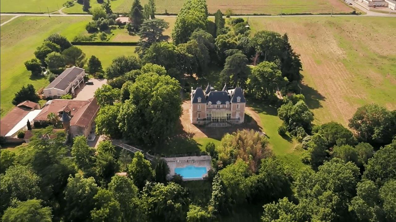 Hotel Chateau Marith - Etablissement Climatise Avec Piscine Clairac  Exterior foto